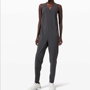 NWT Lululemon lab vindur onesie